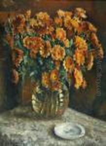 Oranje Margrieten In Een Glazen Vaas Oranje Margrieten In Een Glazen Vaas