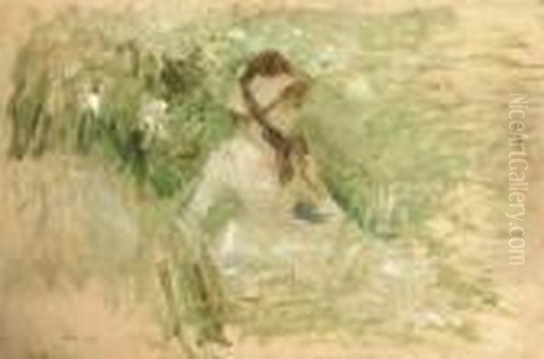 Jeune Femme Assise Dans L'herbe - view 1