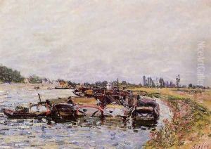 Barge Garage at Saint-Mammes