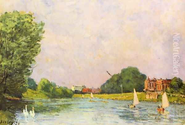 Themse with Hampton Court - view 1
