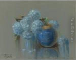 Florero De Cristal Esmaltado Con Hortensias