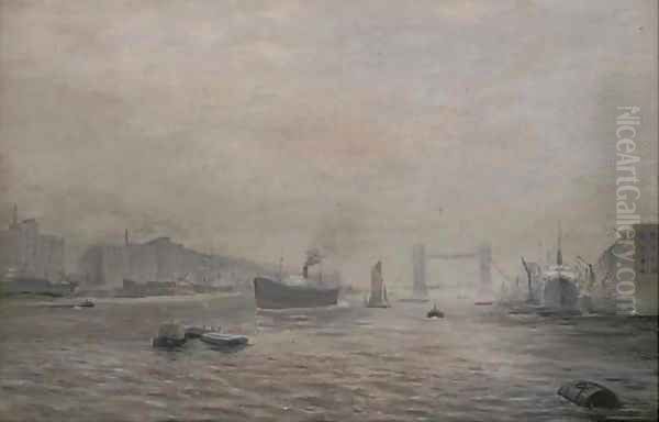 A view down the Thames, with Tower Bridge beyond - view 1