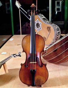 Violin, by Stradivari, Cremona, 1699 by Stradivari