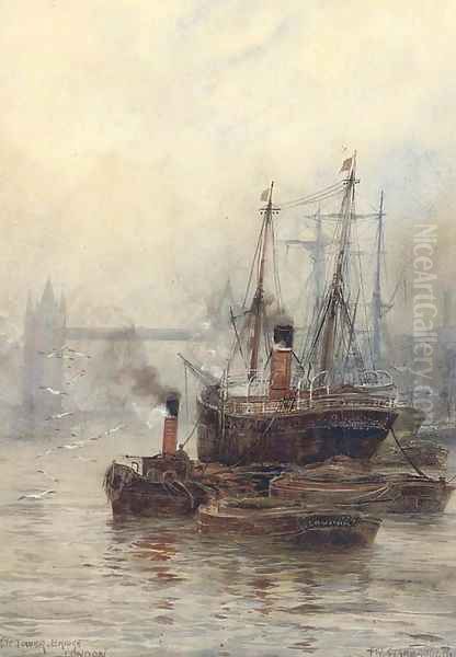 Shipping before Tower Bridge - view 1