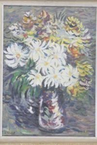 Vase De Fleurs Blanches Et Jaunes