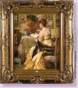 Elegante A La Lecture Dans Un Interieur