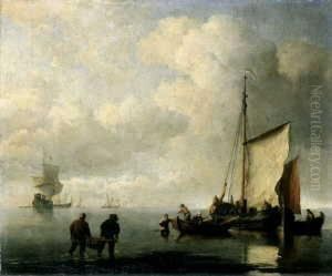 Fischerboote In Strandnahem Gewasser. Im Hintergrund Kriegsschiffe.