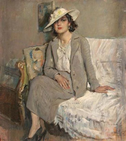 Figura Femminile Sul Sofa - view 1