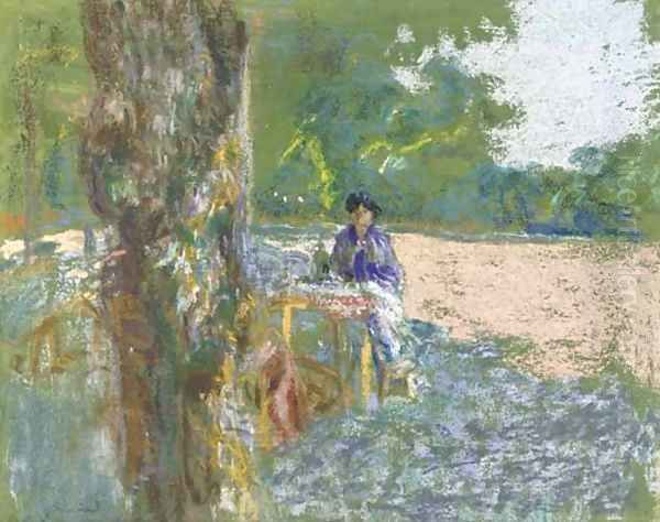 Jeune femme assise sous l'arbre dans le parc - view 1