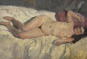 Femme Nue Allongee Femme Nue Allongee