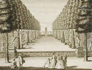 Natural theatre of trees and hedges
