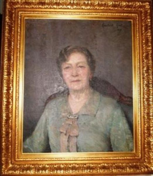 Portrait - view 1