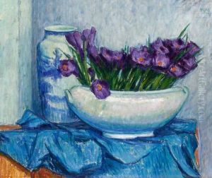 Violett Krokus I Vit Skal by Karl Nordstrom