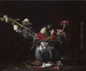 Fleurs Dans Un Vase Sur Un Entablement