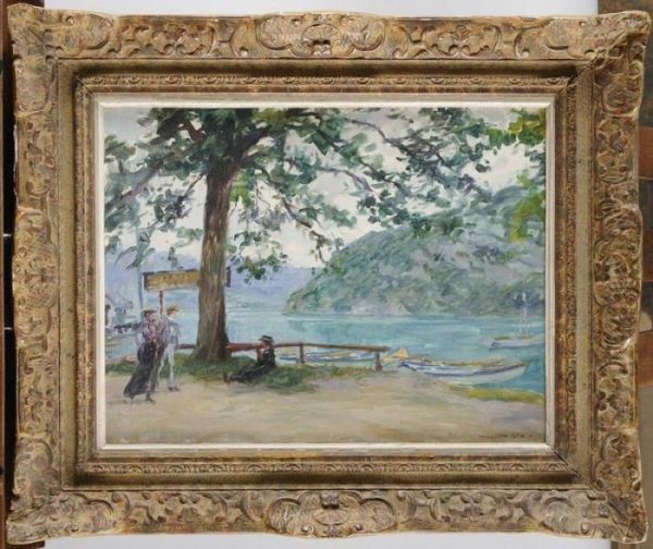 Couple De Promeneur En Bord D'un Lac - view 1