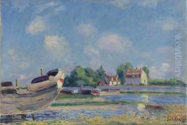 Bateaux En Reparation A Saint-Mammes - view 1