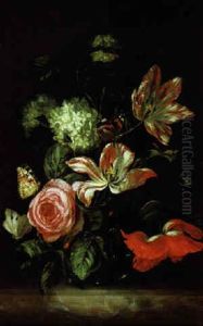Blumenstraus Von Tulpen, Rosen, Schneeballen Und Pfingstrose Mit Schmetterlingen