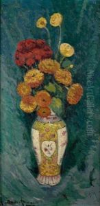 Bouquet De Dahlias Au Vase Chinois