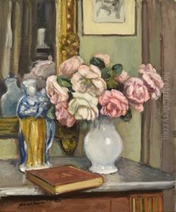 Roses Dans Un Vase Blanc Roses Dans Un Vase Blanc