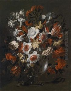 Blumenstillleben Mit Tulpen, Rosen, Nelken Und Anderen Blumen In Einer Glasvase (collab. W/workshop)