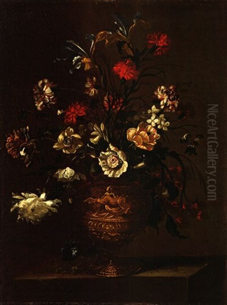 Blumenstrauss Mit Lilien In Relieferter Tonvase - view 1