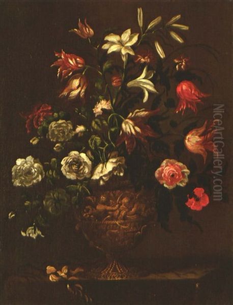Blumenstrauss Mit Lilien In Relieferter Tonvase - view 1