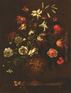 Blumenstrauss Mit Lilien In Relieferter Tonvase Blumenstrauss Mit Lilien In Relieferter Tonvase