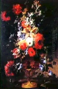 Fiori In Vaso Di Metallo Sbalzato
