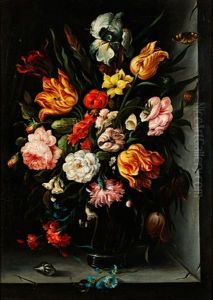 Blumenbouquet Mit Muscheln, Schnecke Und Schmetterling