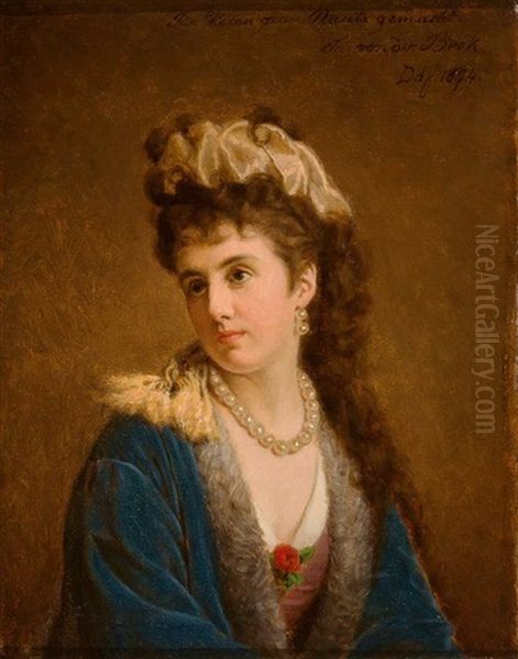 Portrait Einer Jungen Hubschen Frau Mit Perlschmuck - view 1