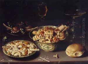Quatre Plats De Friandises Et De Marrons Avec Troi Verres
