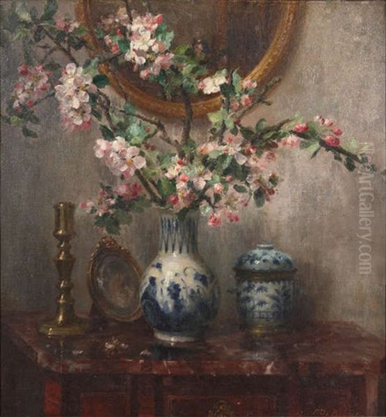 Nature Morte Aux Tiges Fleuries Dans Un Vase Chinois Sur Une Commode - view 1