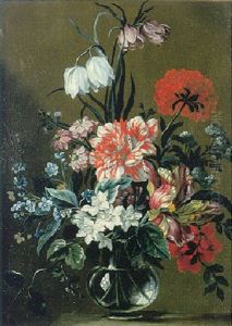 Bouquet De Fleurs Dans Un Vase Transparent Sur Un Entablement