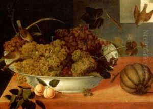 Bol De Raisins, Fruits Et Oiseaux Bol De Raisins, Fruits Et Oiseaux