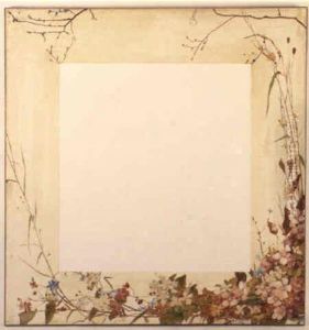Spiegelrahmen Mit Floralem Dekor by Tina Blau