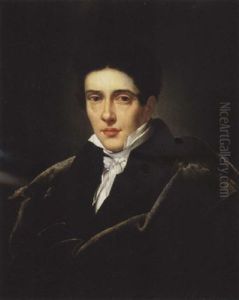Portrait De Jeune Homme Portant Une Cape