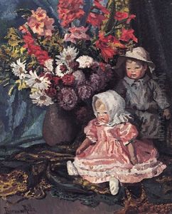 Bunter Blutenstraus Und Zwei Puppen, Malerisch Arrangiert Im Sonnigen Licht by Ritta Boemm