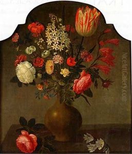 Nature Morte Au Vase De Fleurs Sur Un Etablement
