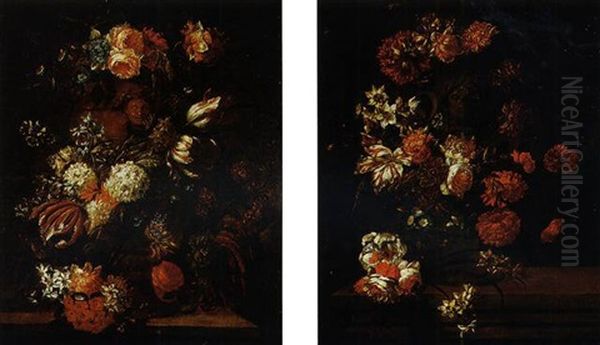 Bouquets De Fleurs Dans Des Vases Sculptes Sur Un Entablement - view 1
