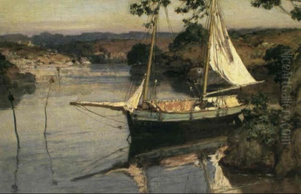 Medelhavsvik Med Ankrad Segelskuta - view 1