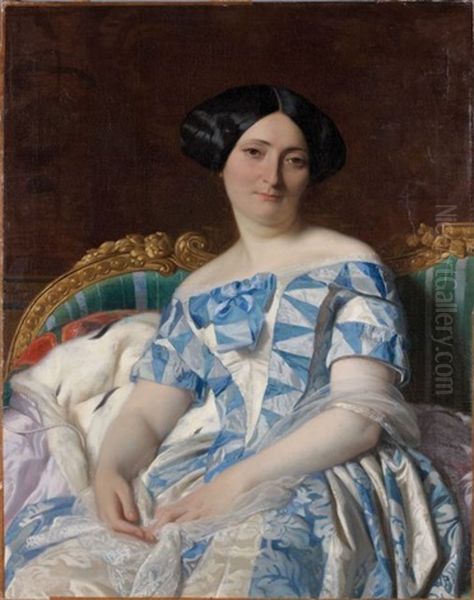 Portrait D'elegante Dans Un Sofa - view 1