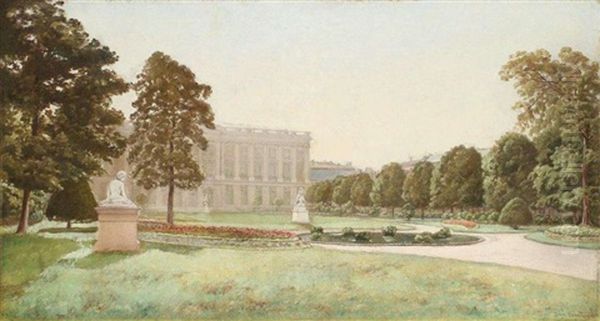 Paris, Le Palais Du Luxembourg - view 1