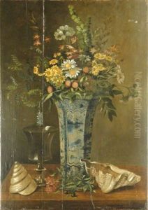 Nature Morte Aux Fleurs, Vase Et Coquillage Nature Morte Aux Fleurs, Vase Et Coquillage
