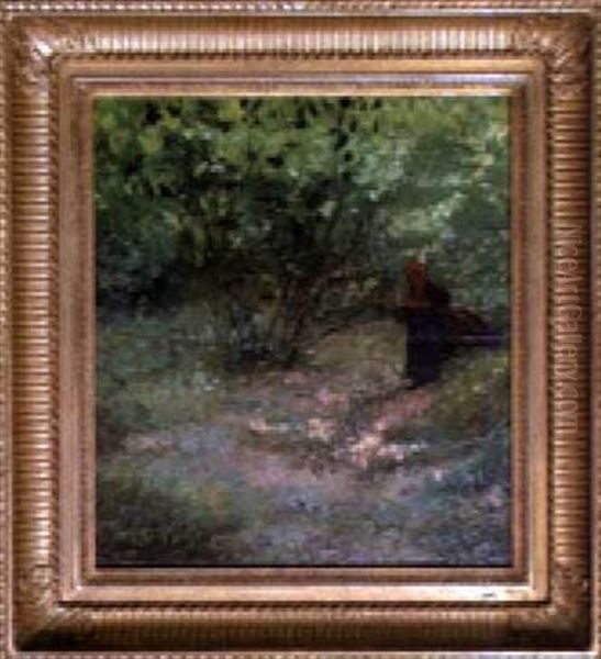 Jeune Femme Dans Le Sous Bois - view 1