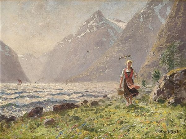 Ung Kvinne I Fjordlandskap - view 1