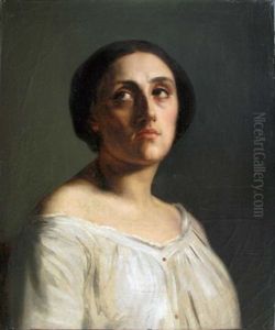 Femme A L'epaule Denudee