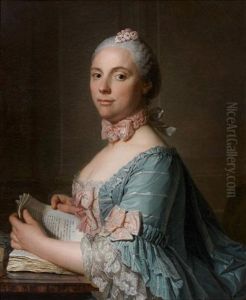 Portrait De Femme Tenant Un Livre