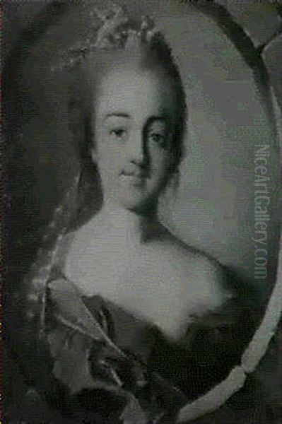 Portrait De Jeune Femme Dans Un Oeil De Boeuf - view 1