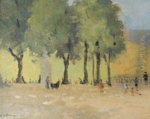 Jeux D'enfants Au Jardin Du Luxembourg A Paris Jeux D'enfants Au Jardin Du Luxembourg A Paris