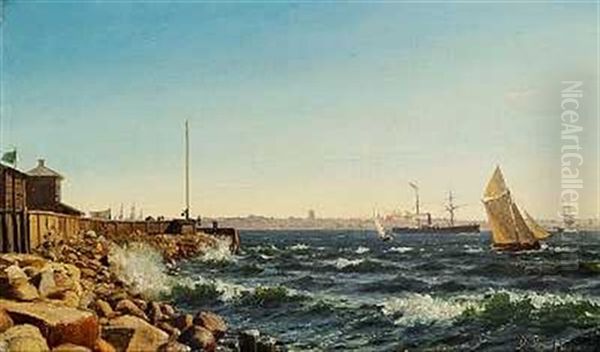 Livlig Trafik I Oresund Ud For Helsingor Havn - view 1